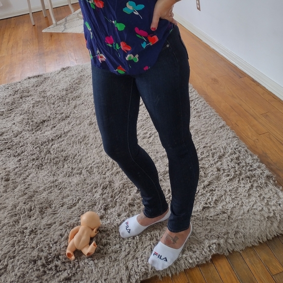 Women's Paige Skyline Skinny size 26 denim clean dark wash - Picture 5 of 13